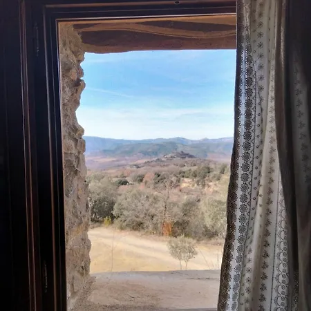 Terra Del Congost - En La Naturaleza Frente Al Congost De Montrebei