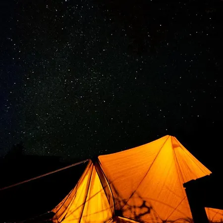Terra Del Congost - En La Naturaleza Frente Al Congost De Montrebei Campsite *
